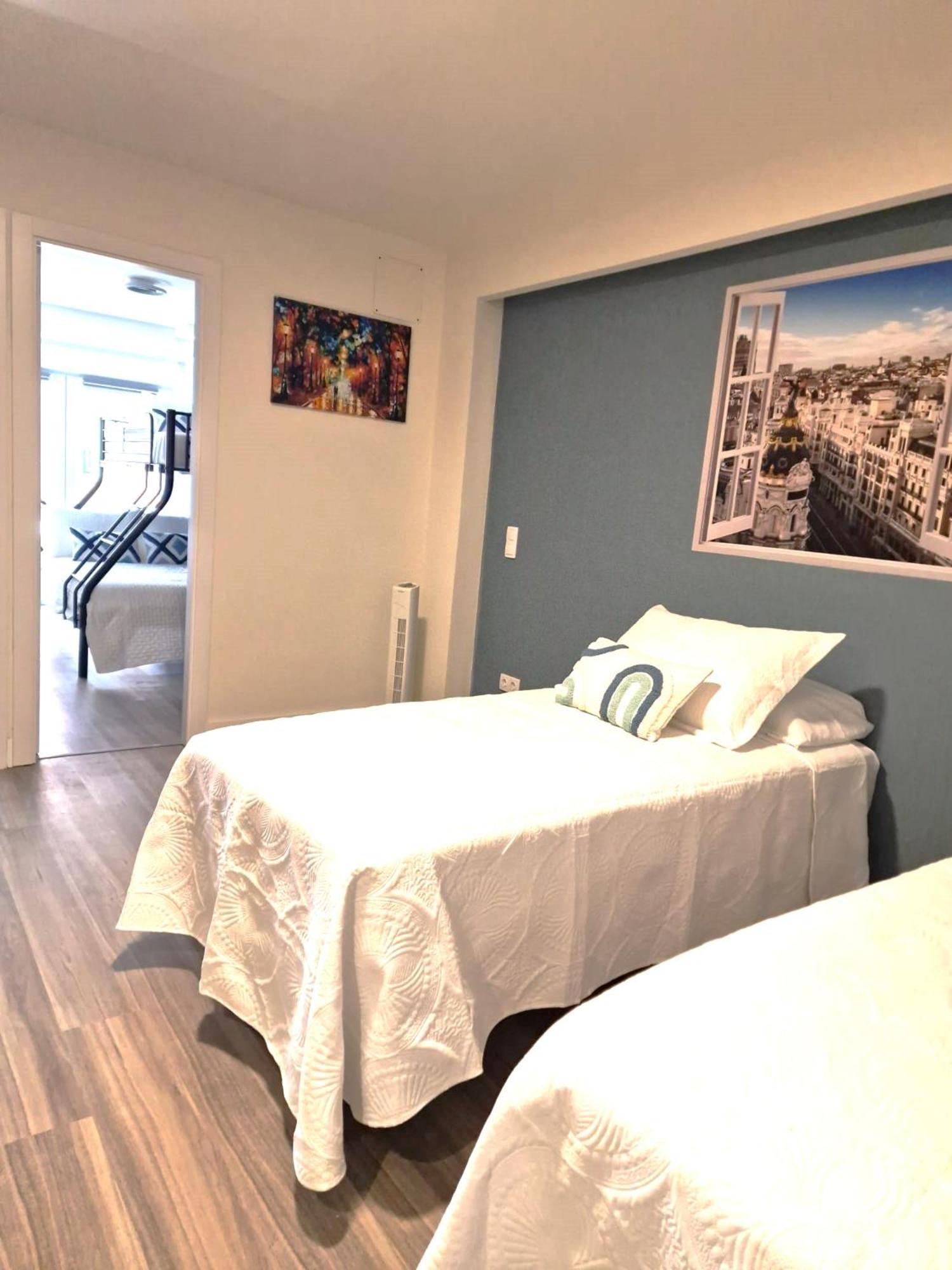 Madrid Suites Bagian luar foto