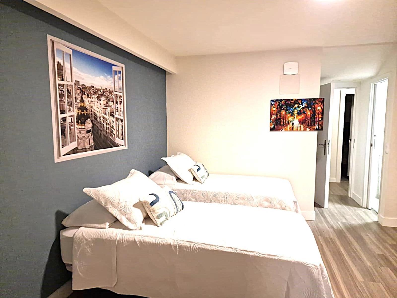 Madrid Suites Bagian luar foto