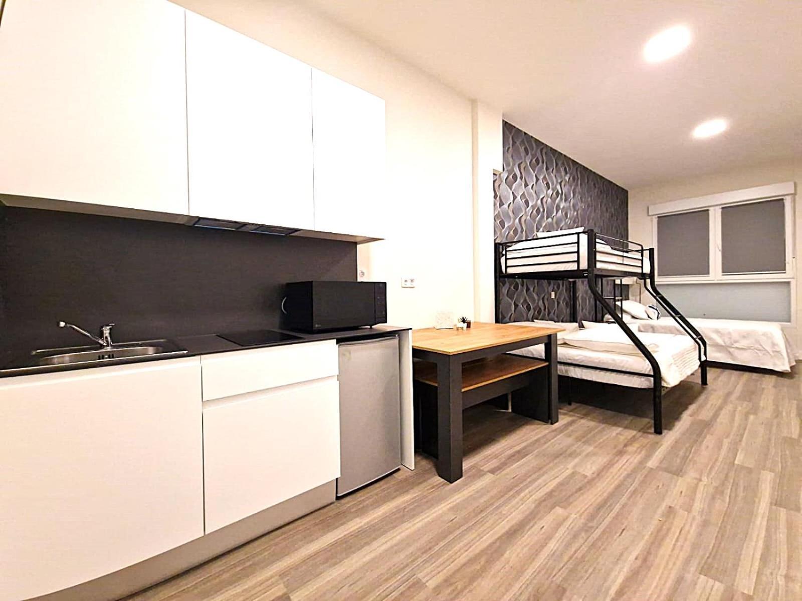 Madrid Suites Bagian luar foto