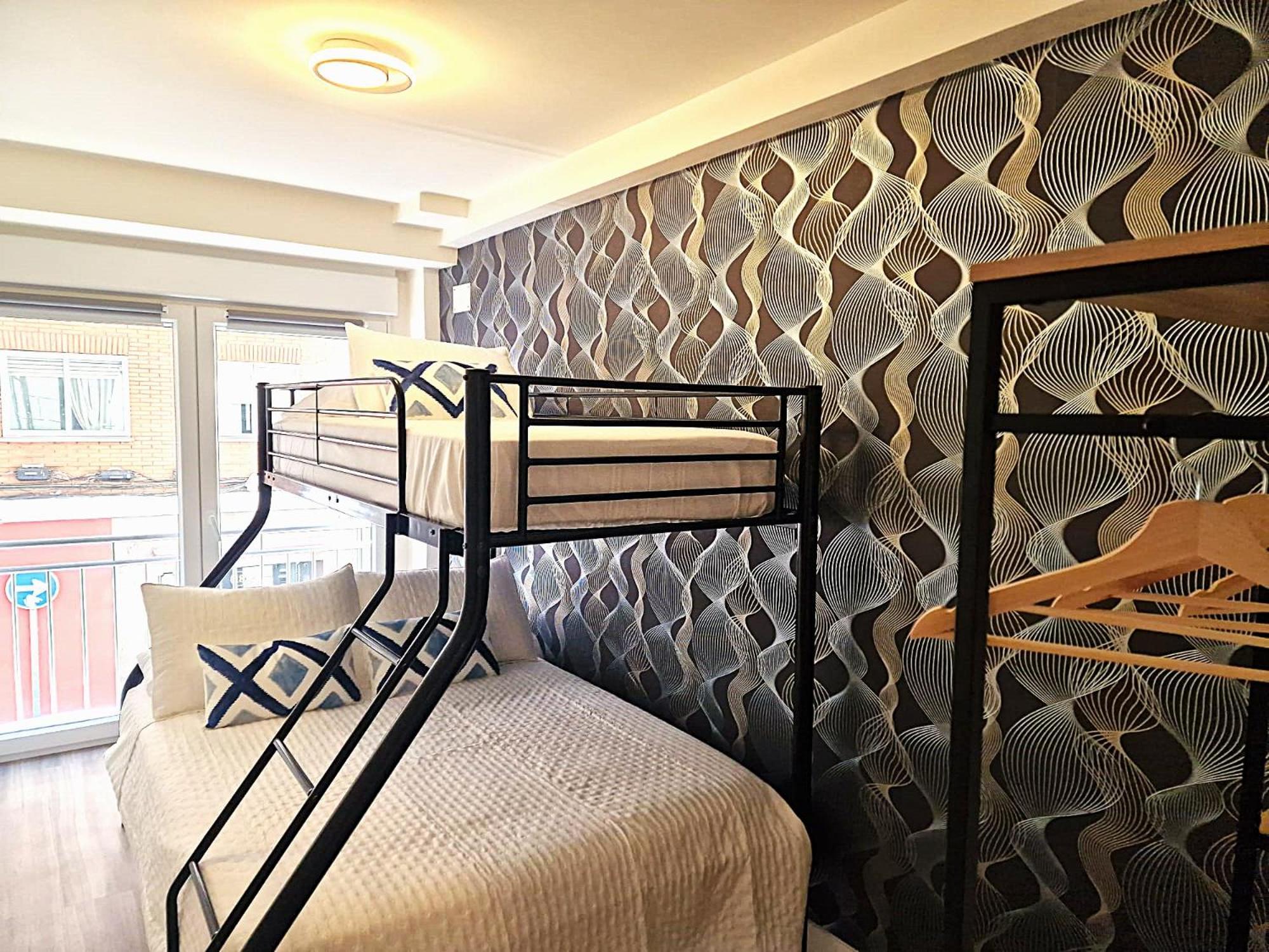 Madrid Suites Bagian luar foto